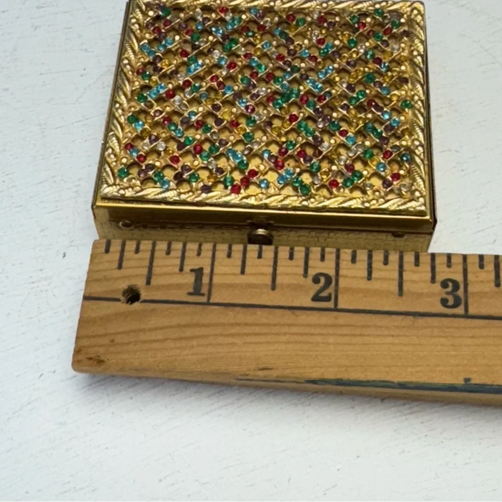 Vintage 1950s Dorset Fifth Ave Multicolor Rhinestone Compact Goldtone